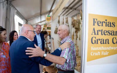 La Feria de Artesanía de Gran Canaria reúne a más de 70 profesionales de 17 municipios junto al Faro de Maspalomas
